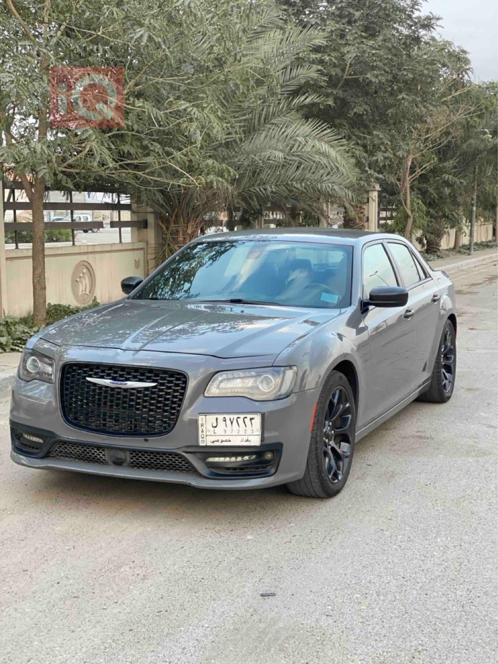 كرايسلر 300